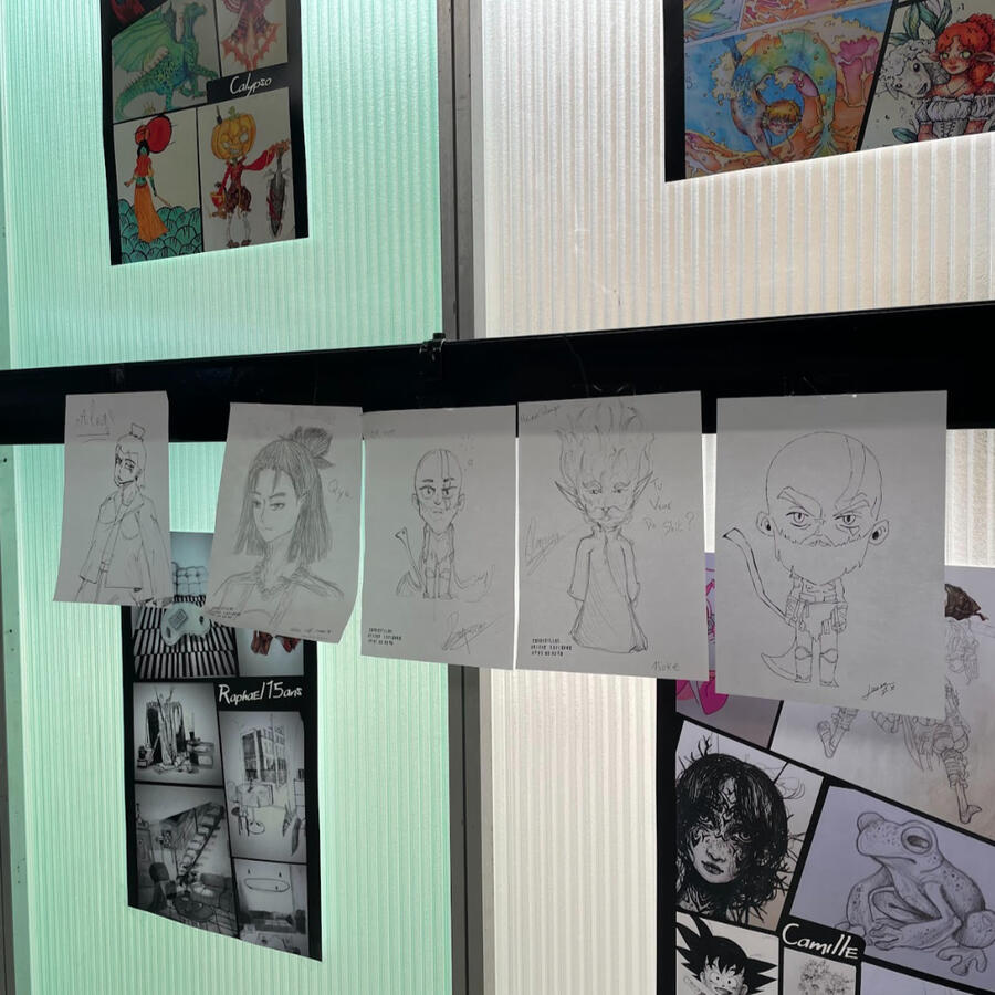 Untitled Certains nous ont même laissé leur dessins.